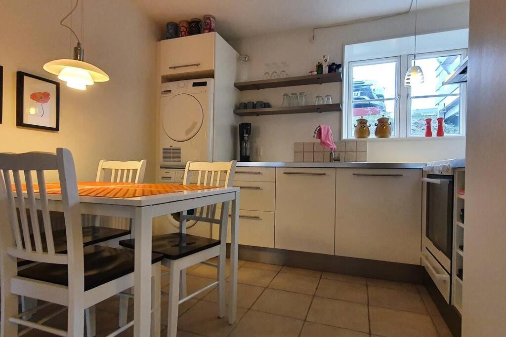 Apartament Nice&cozy flat Nuuk Zewnętrze zdjęcie