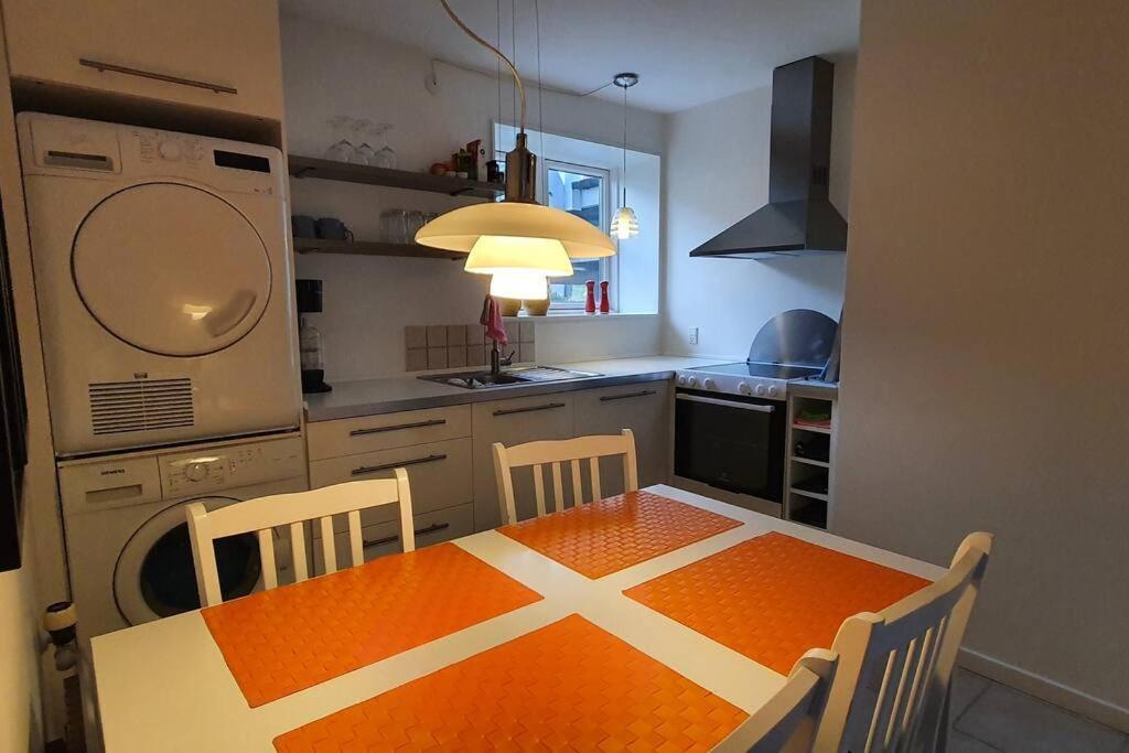 Apartament Nice&cozy flat Nuuk Zewnętrze zdjęcie